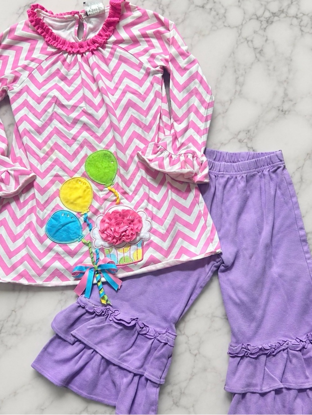 Little girls boutique party outfit-fits a size 7/8.